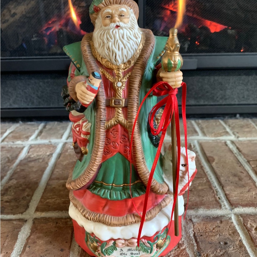 Vintage Porcelain Santa Music Box